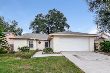 13210 Silvercreek Dr Riverview, FL 33579